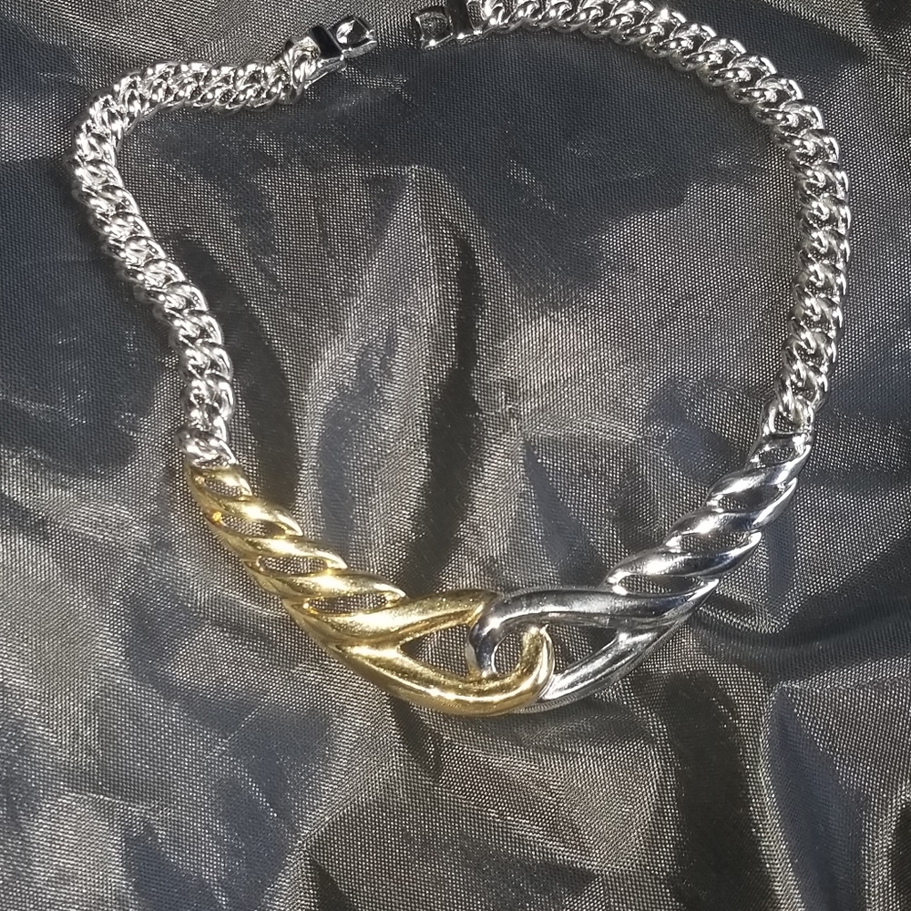 Christian Dior Necklace - Picture 6 of 6